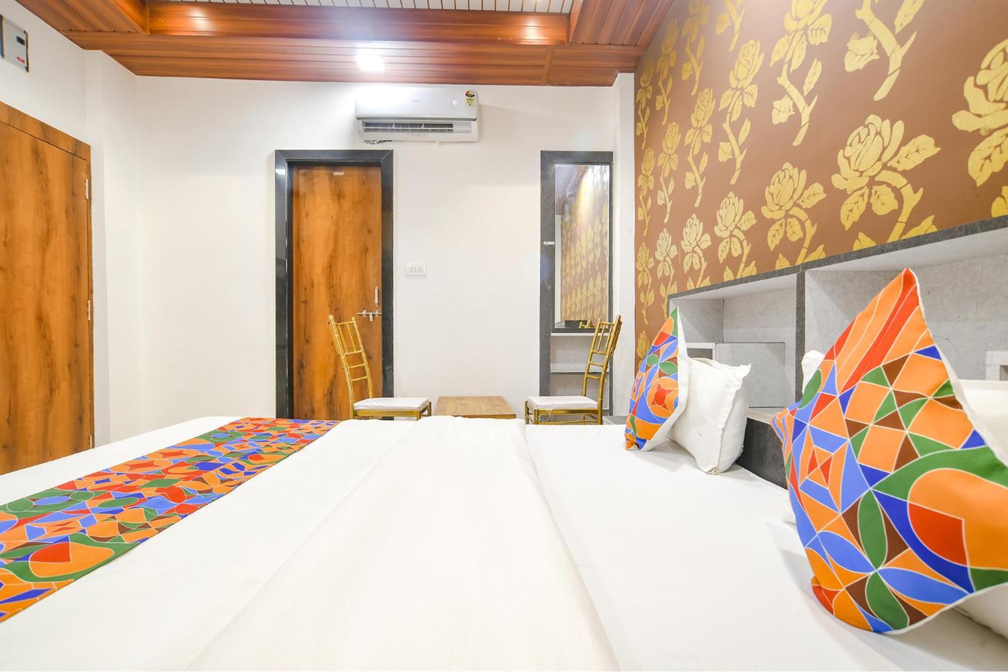 Fabhotel Dream Paradise Индаур Экстерьер фото