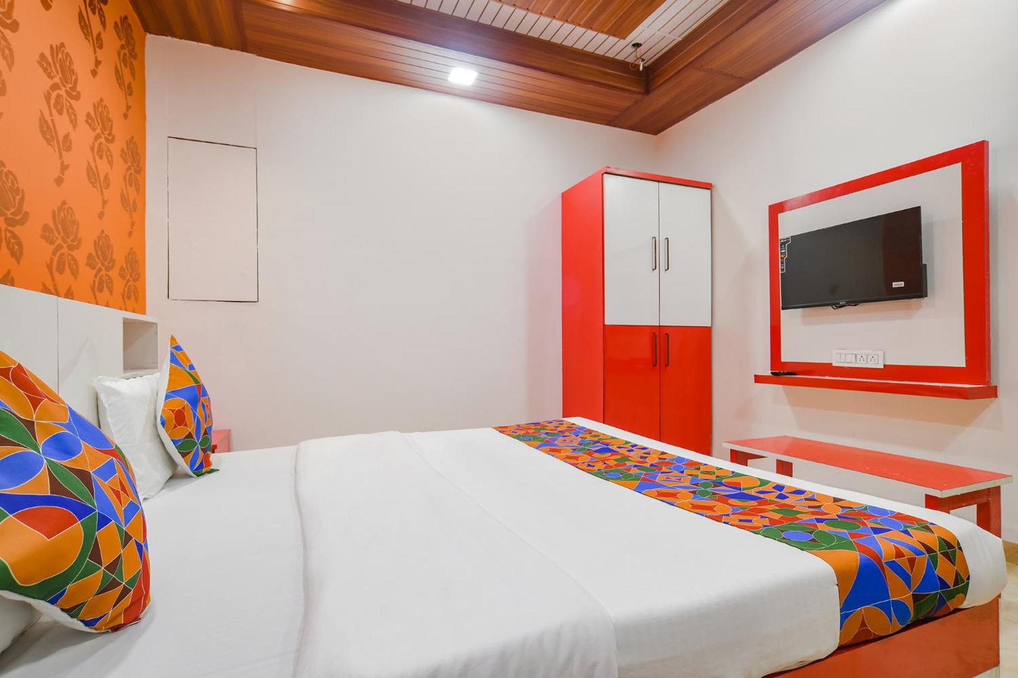 Fabhotel Dream Paradise Индаур Экстерьер фото